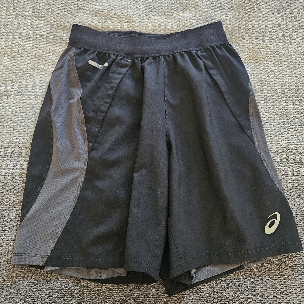 Asics Black and Gray Men's Running Athletic Shorts XS